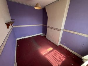 Photo 6- click for photo gallery